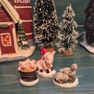 Holiday Time Christmas Village Barn Animals - Pigs & Ducks